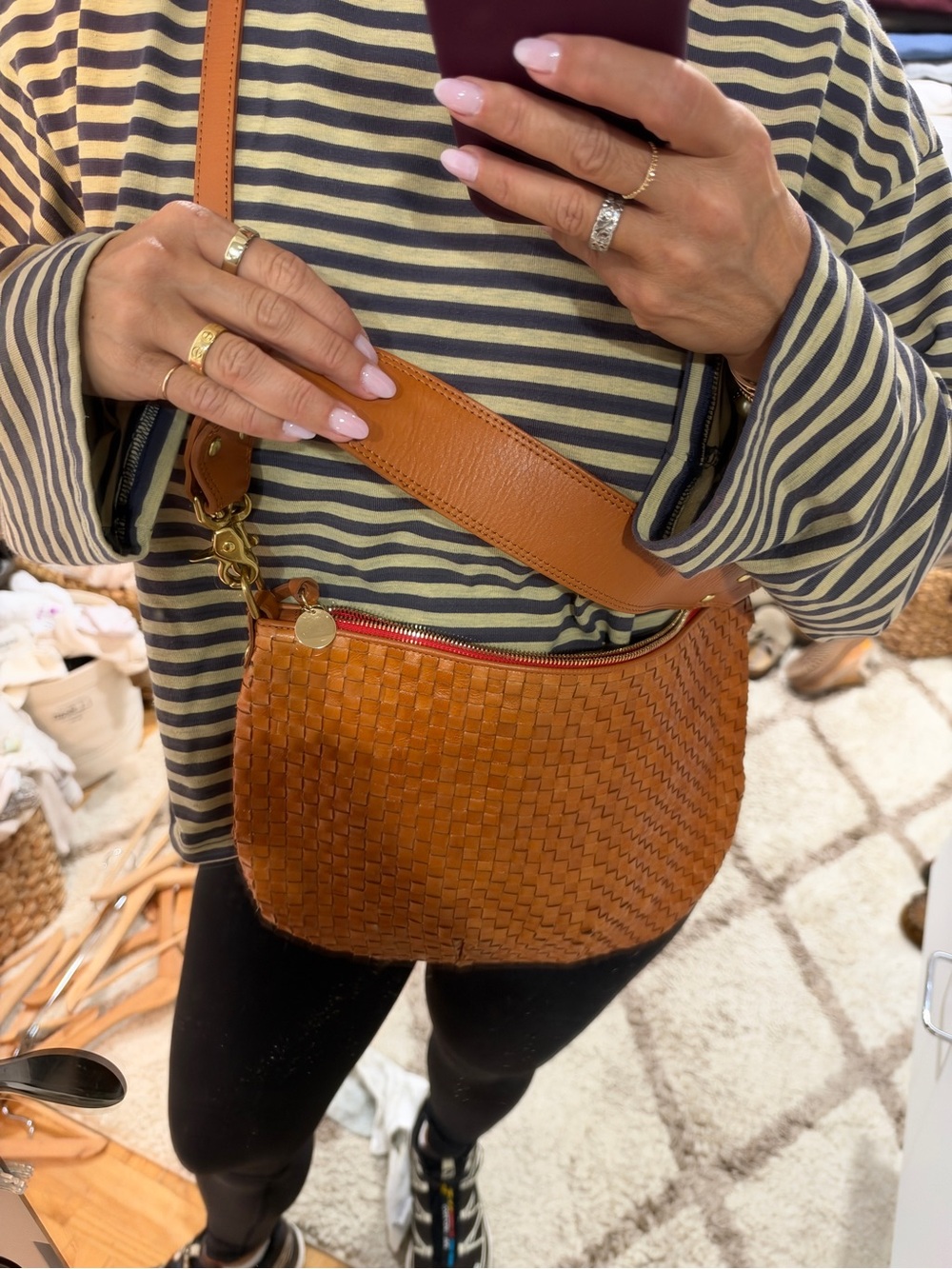 Clare V Moyan Messenger Woven Crossbody Bag in Cognac Brown with Gold Hardware - Picture 5 of 14